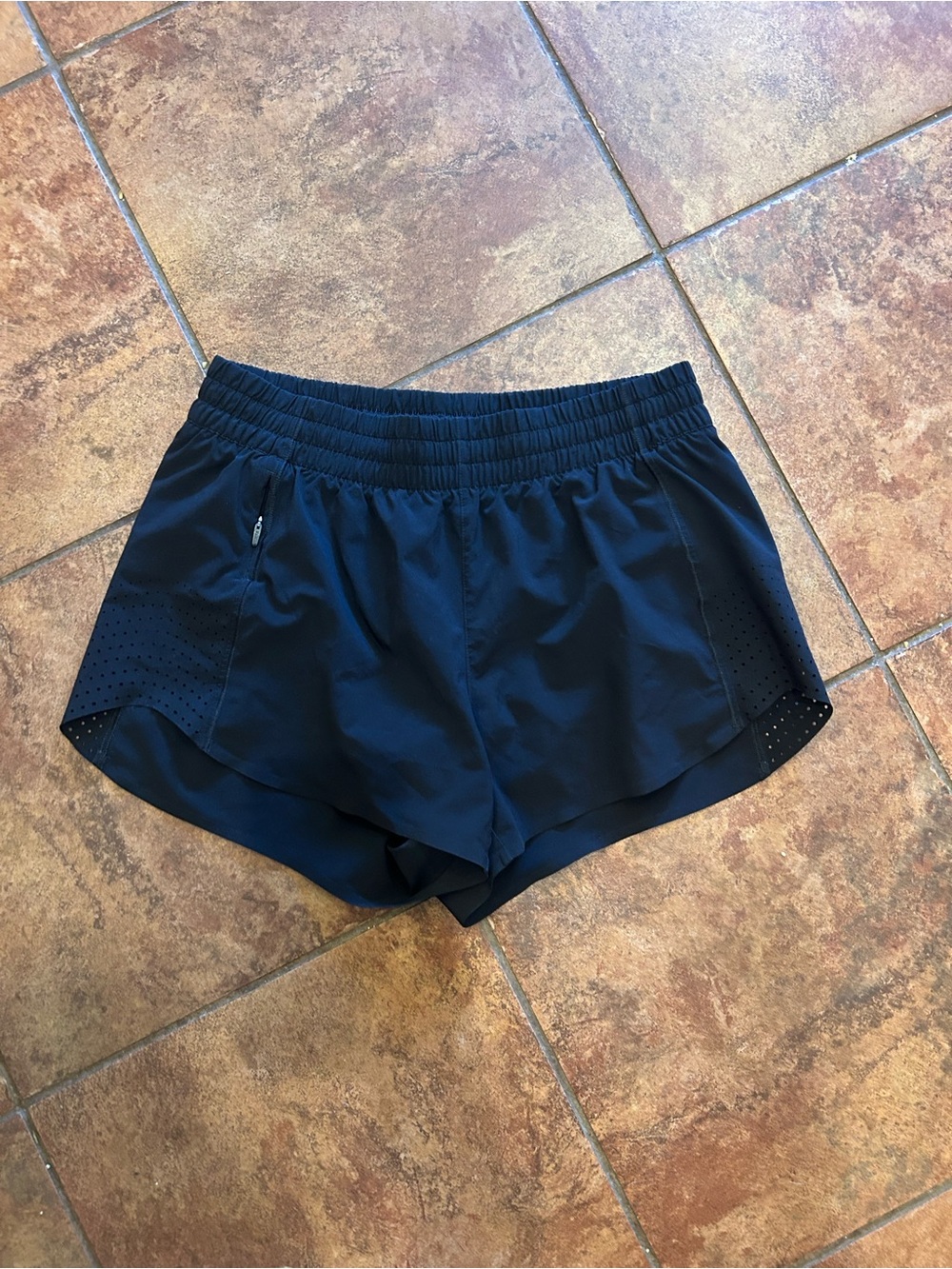 Athleta Women’s Black Hustle 3 inch Athletic Shorts - Lightweight Running Shorts